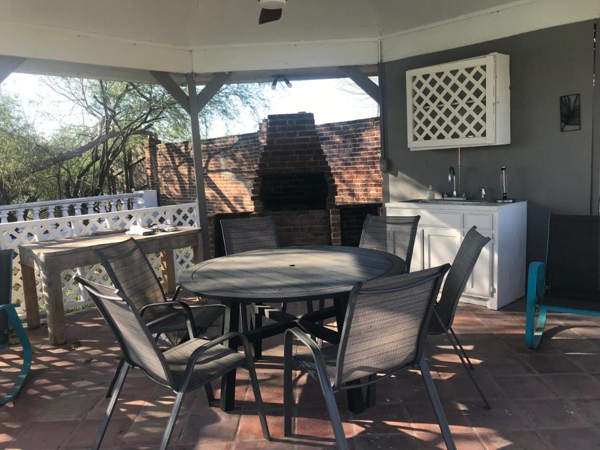 Cheerful 4 Bedroom Home With Pool And Bbq Area With 5Th Bedroom Option 브라운즈빌 외부 사진